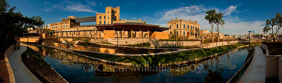 SAMA Riverwalk Entrance San Antonio Museum of Art's new Riverwalk entrance.